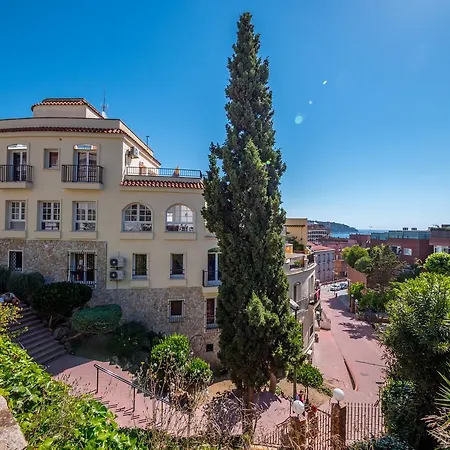Ar Enjoy Monjardi * Λορέτ Ντε Μαρ